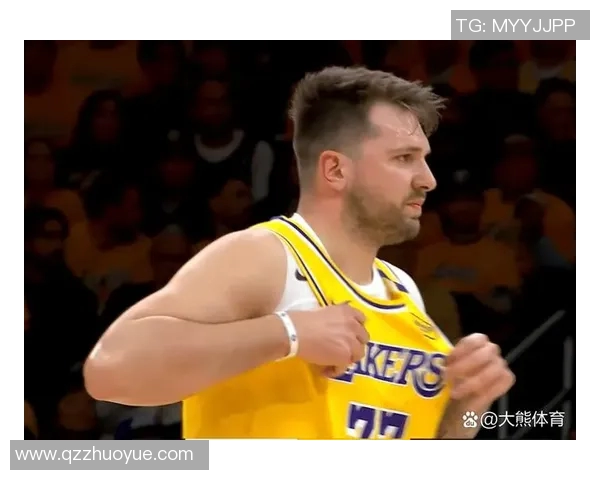 布朗尼爆发！湖人102-122惨败老鹰，东契奇22+5+11，范德彪12+18